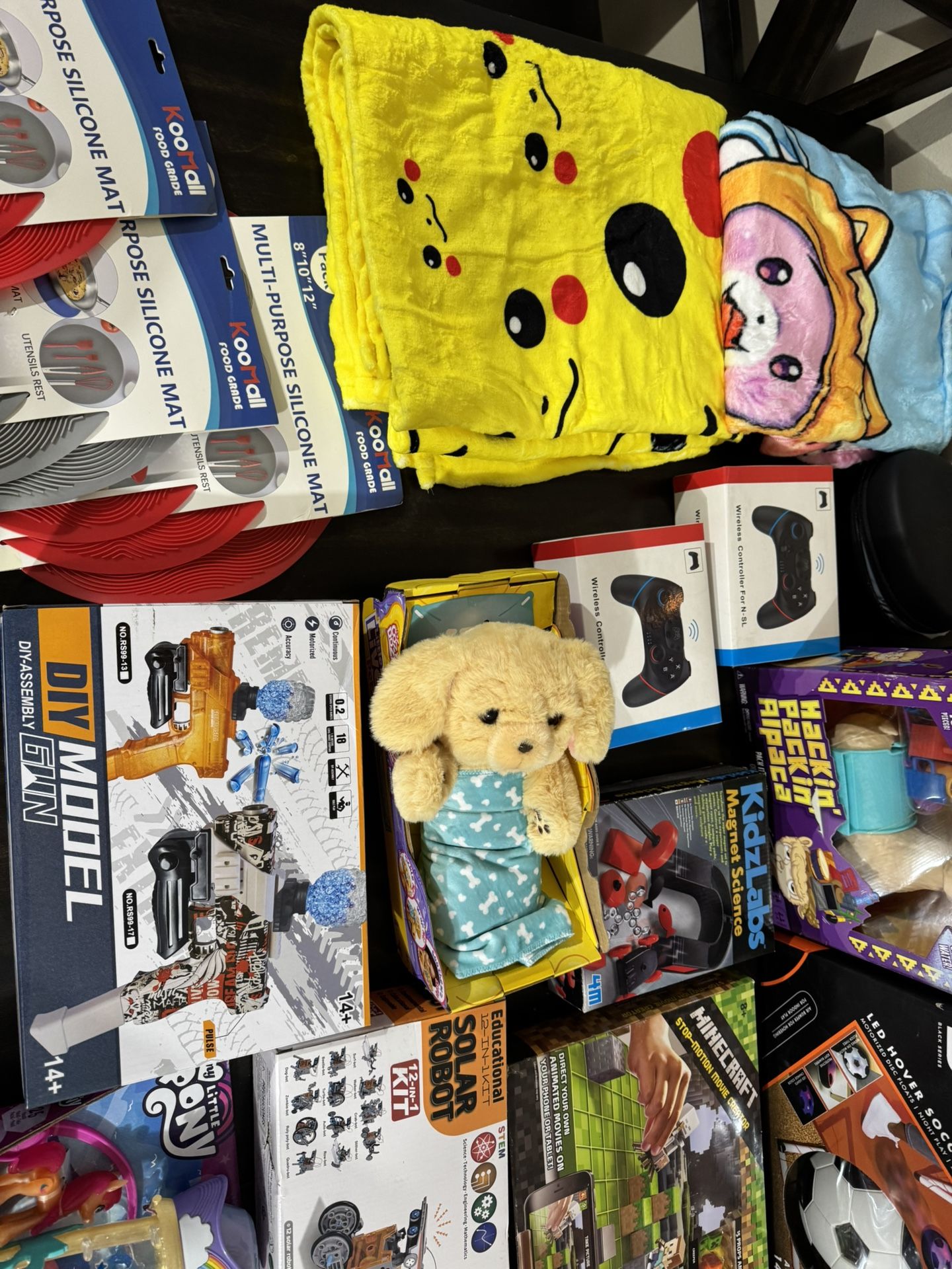 Toys Gifts , Barbie , Switch Remote Pokemon Blanket , Blippi And More