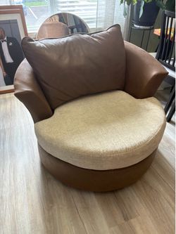 Bobs Furnitue- Braxton Swivel Couch Seat