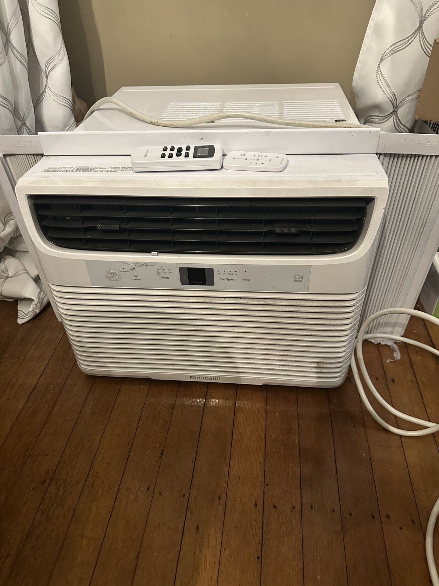 Air Conditioner