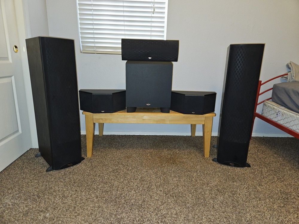Stereo Speakers