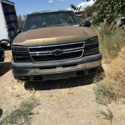 2004 Chevy Silverado 
