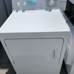 Clothes Dryer 