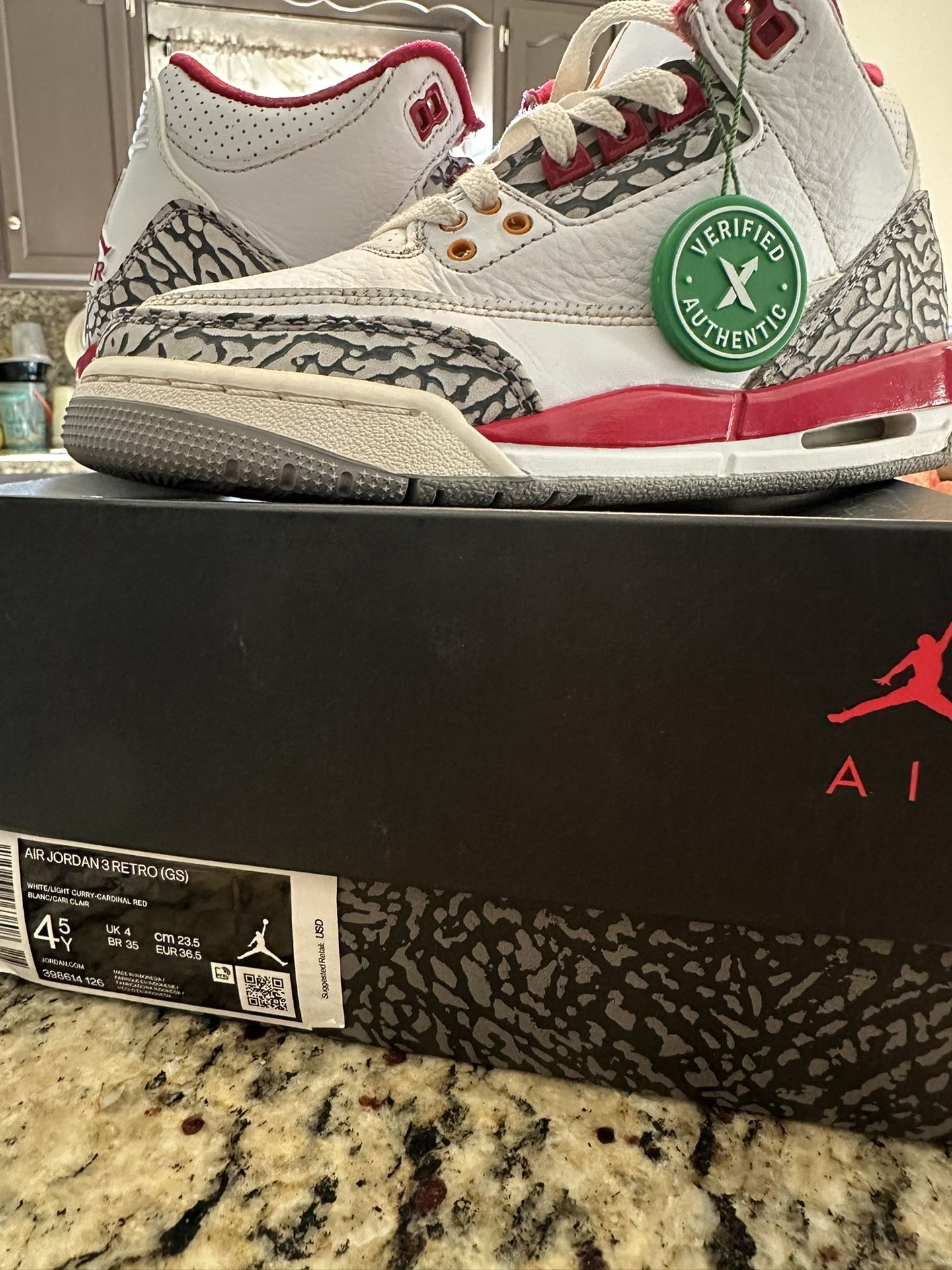 Air Jordan 3 Retro 