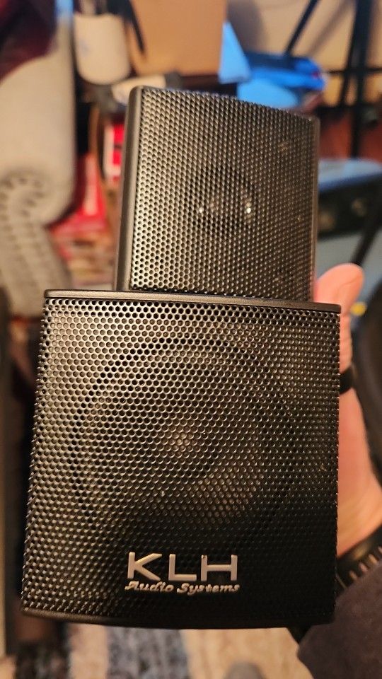 Single KLH Sat. Speaker