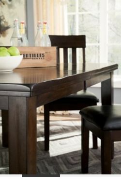 Extending Dining Room Table
