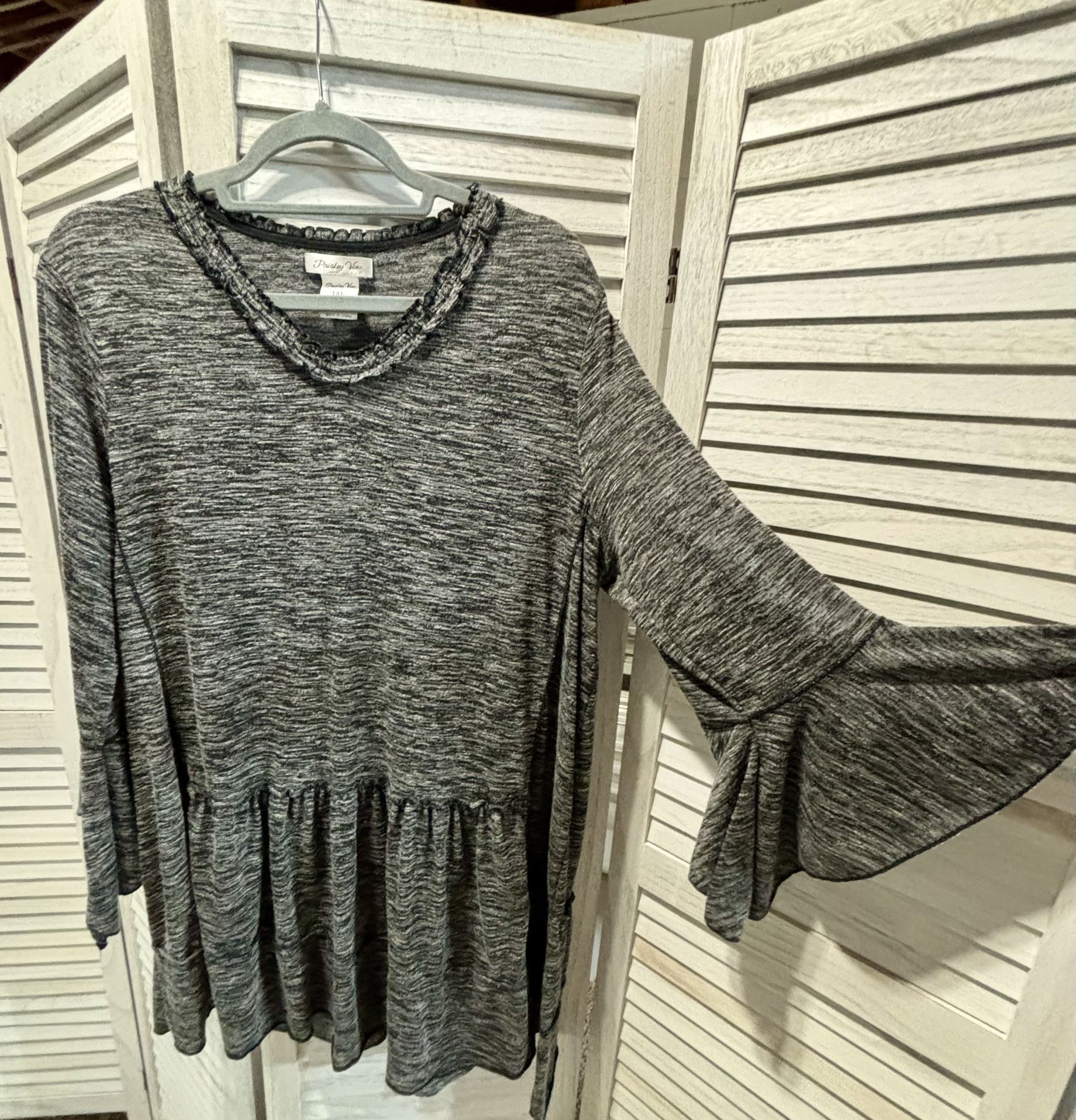 Woman’s Light Weight Tunic