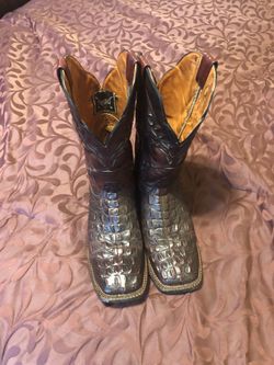 Vaccari Alligator brown square toe cowboy boots size 10.5 and