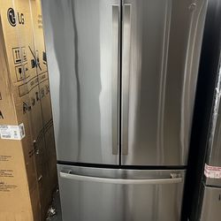 NEW OPEN BOX GE COUNTER DEPTH REFRIGERATOR