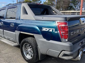 2005 Chevy avalanche