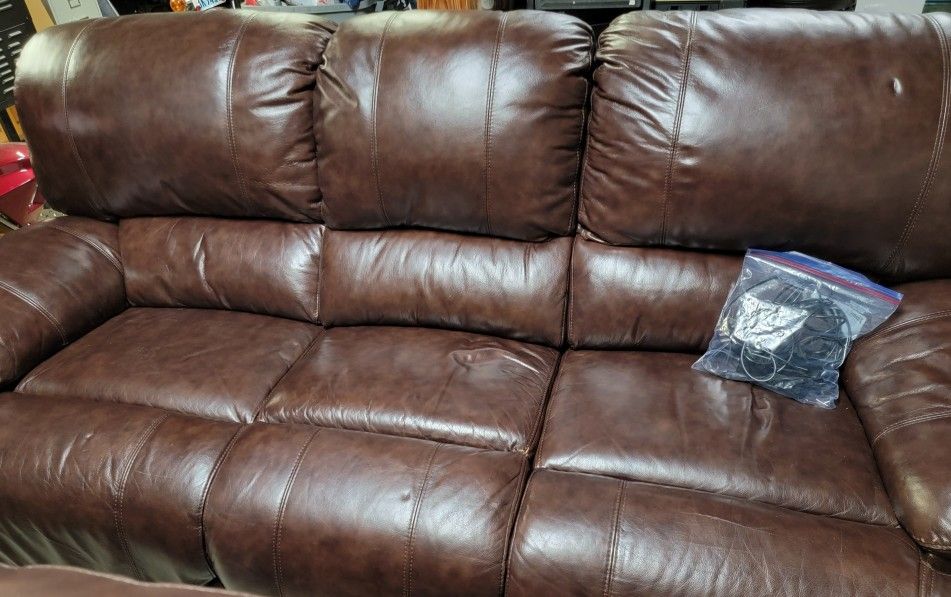 Top Grain Leather Couch for Sale in Lake Stevens, WA OfferUp