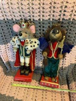 Wooden Christmas’ Decor  Please Check My Other Listings  Pre Estate Sale 