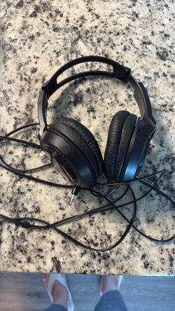 JVC Over-Ear Headphones – 3.5mm Wired – Great Condition