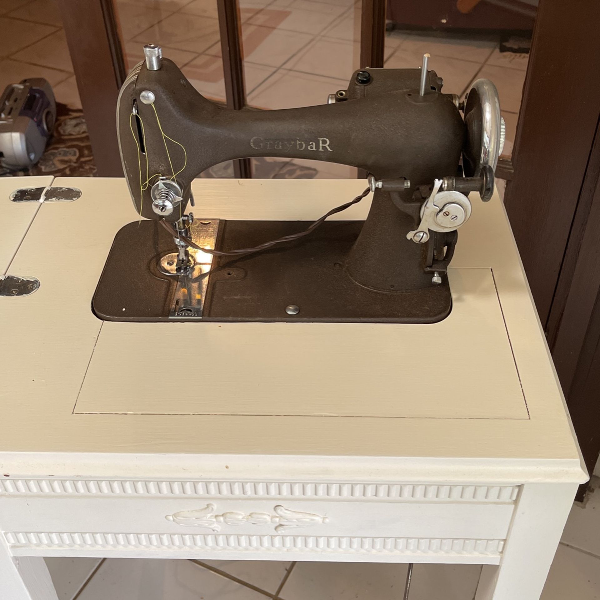 Vintage Graybar Sewing Machine