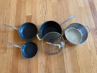 Set of 4 cooking pots non stick and stainless steel