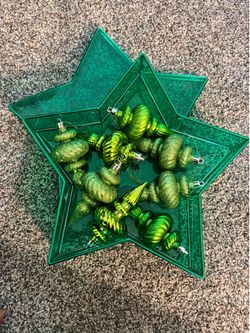 8 green glass ornaments with star shaped box