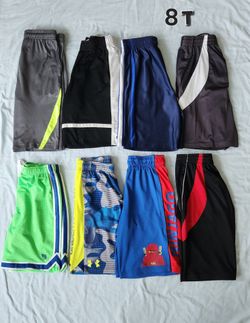 Boys shorts 8T