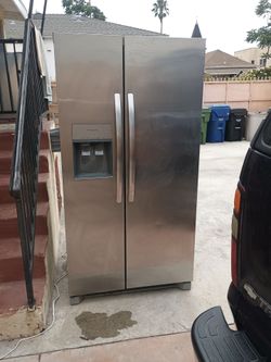 Frigidaire Refrigerator
