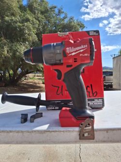 Milwaukee M18 FUEL Brushless 1/2" Hammer Drill/Driver (tool only)