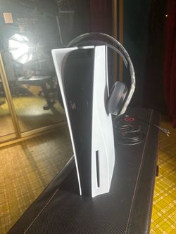 Sony PlayStation 5 (PS5) Console + Wireless Headphones — Ready to Play! 🎮