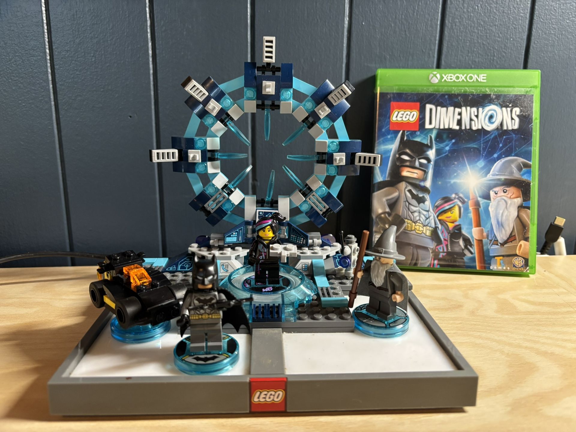 LEGO Dimensions Starter Pack Xbox One - Missing A Few Pieces