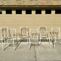 6 Classic Wrought Iron Patio Chairs - Vintage Elegance!