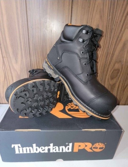 Size 9.5 men's timberland Boondock boots