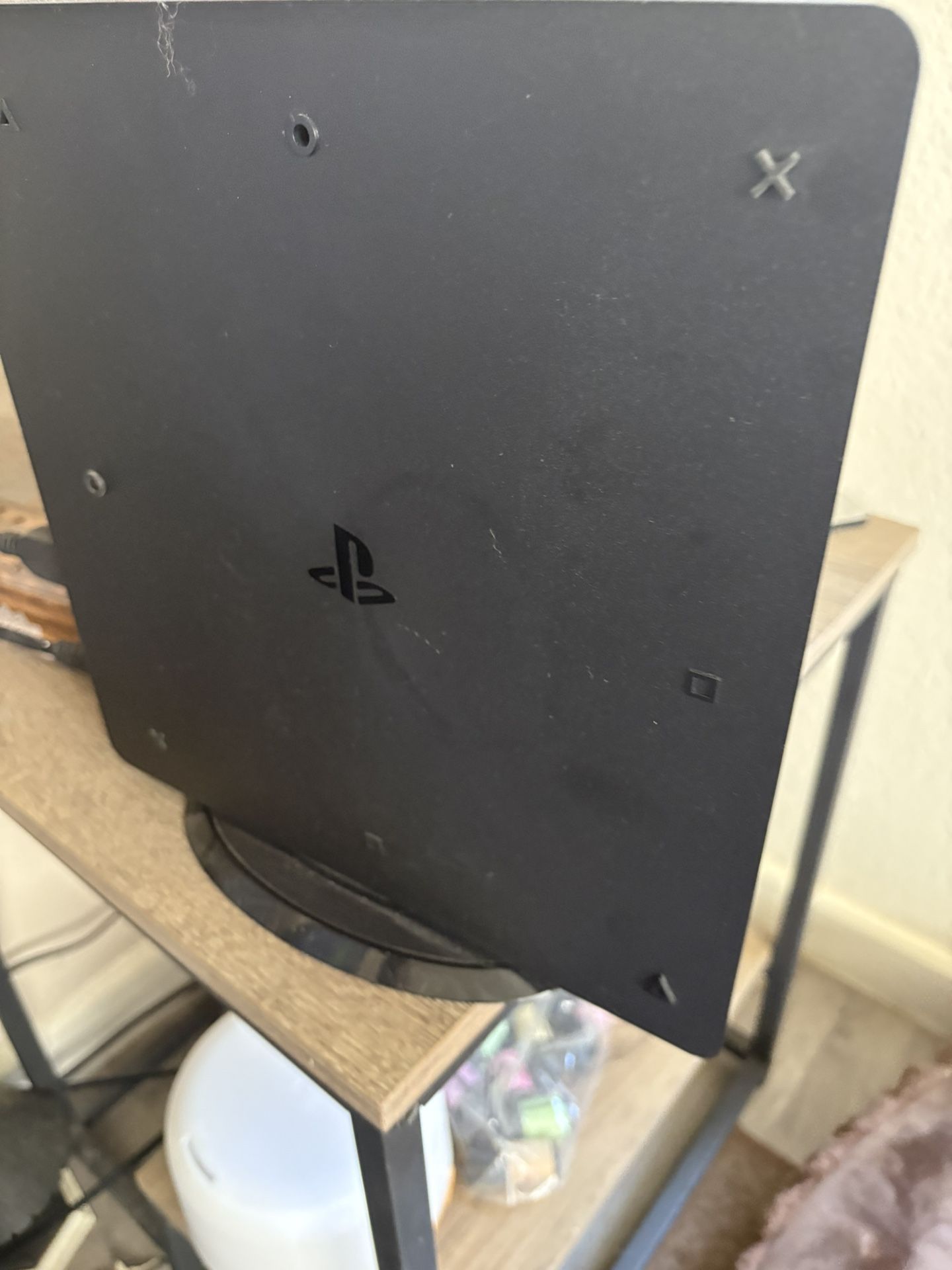 PS4 Slim