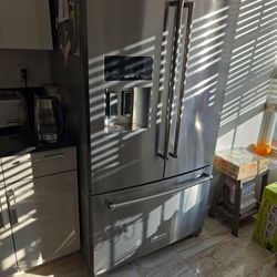  KitchenAid Refrigerator