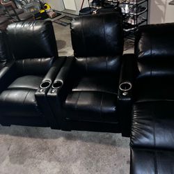 Gently Used Genuine Leather Theatre Reclining Seating 