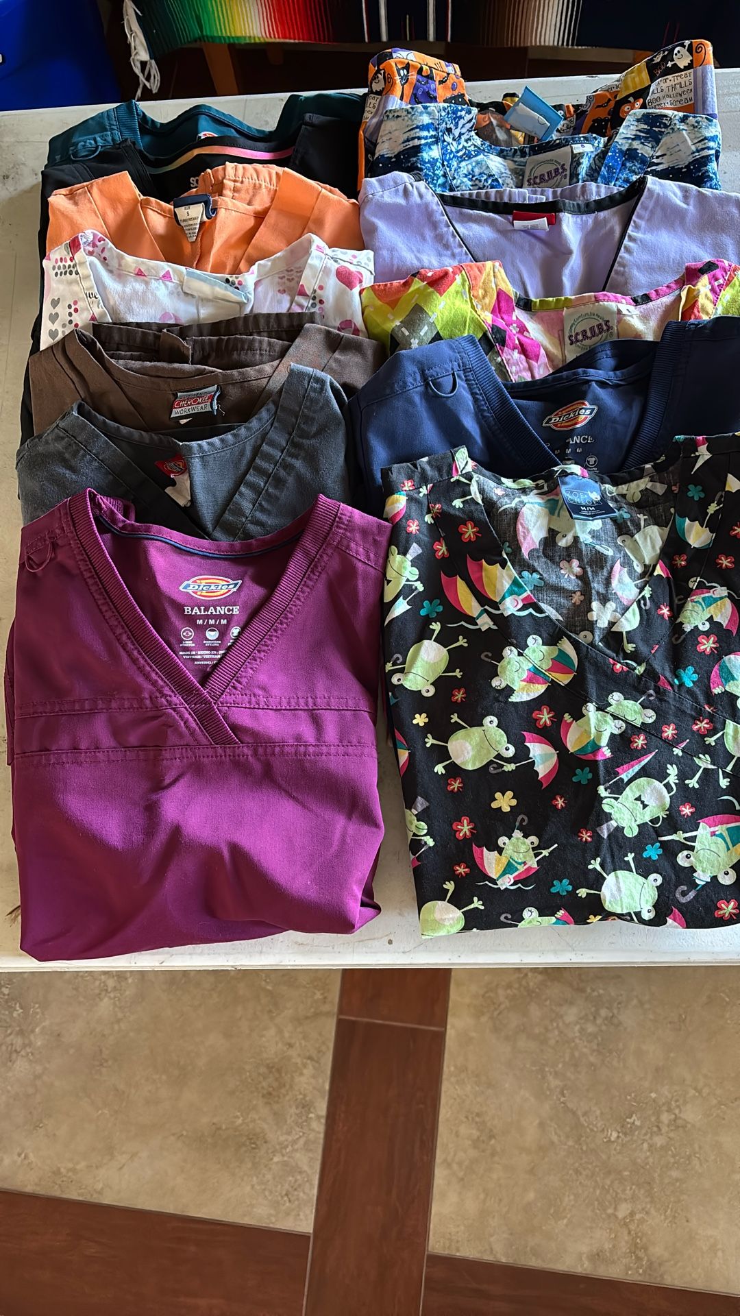 Scrub Tops Small To Medium Size