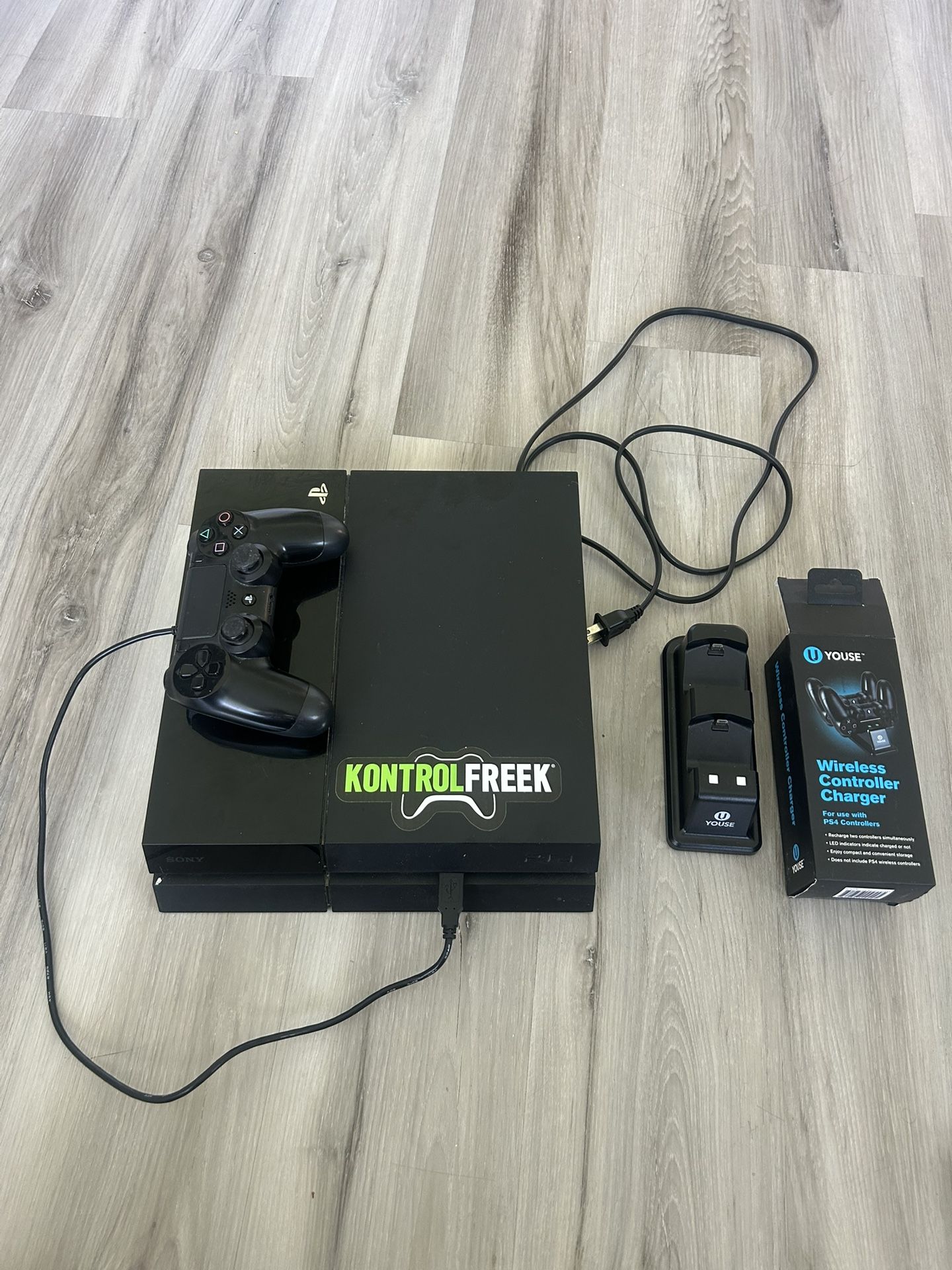 Play Station 4 NOT TURNING ON