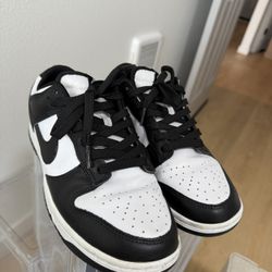Nike Dunk Panda 
