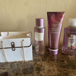 Gift Boxes 