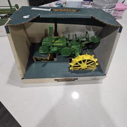 John Deere Model "GP" Wide Tread by Ertl - 1/16 NIB * NEW IN BOX!