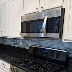 LG Microwave Over-the-range Oven 1.7 cu.ft