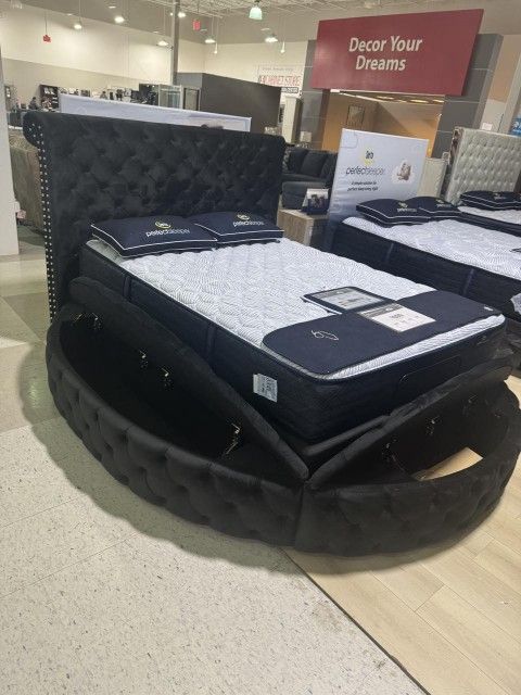 AP🎉 Black Round Queen Storage Bed// Financing - Delivery 
