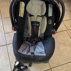 Infant Car Seat 