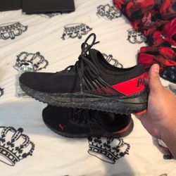 PUMA Pacer Future Marblized - Tenis deportivos color negro, rojo de alto riesgo, talla 11 de EE. UU., unisex, para  grandes, Puma Negro-alto rie