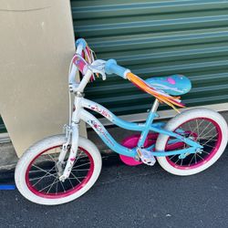Schwinn Iris Girls Bike