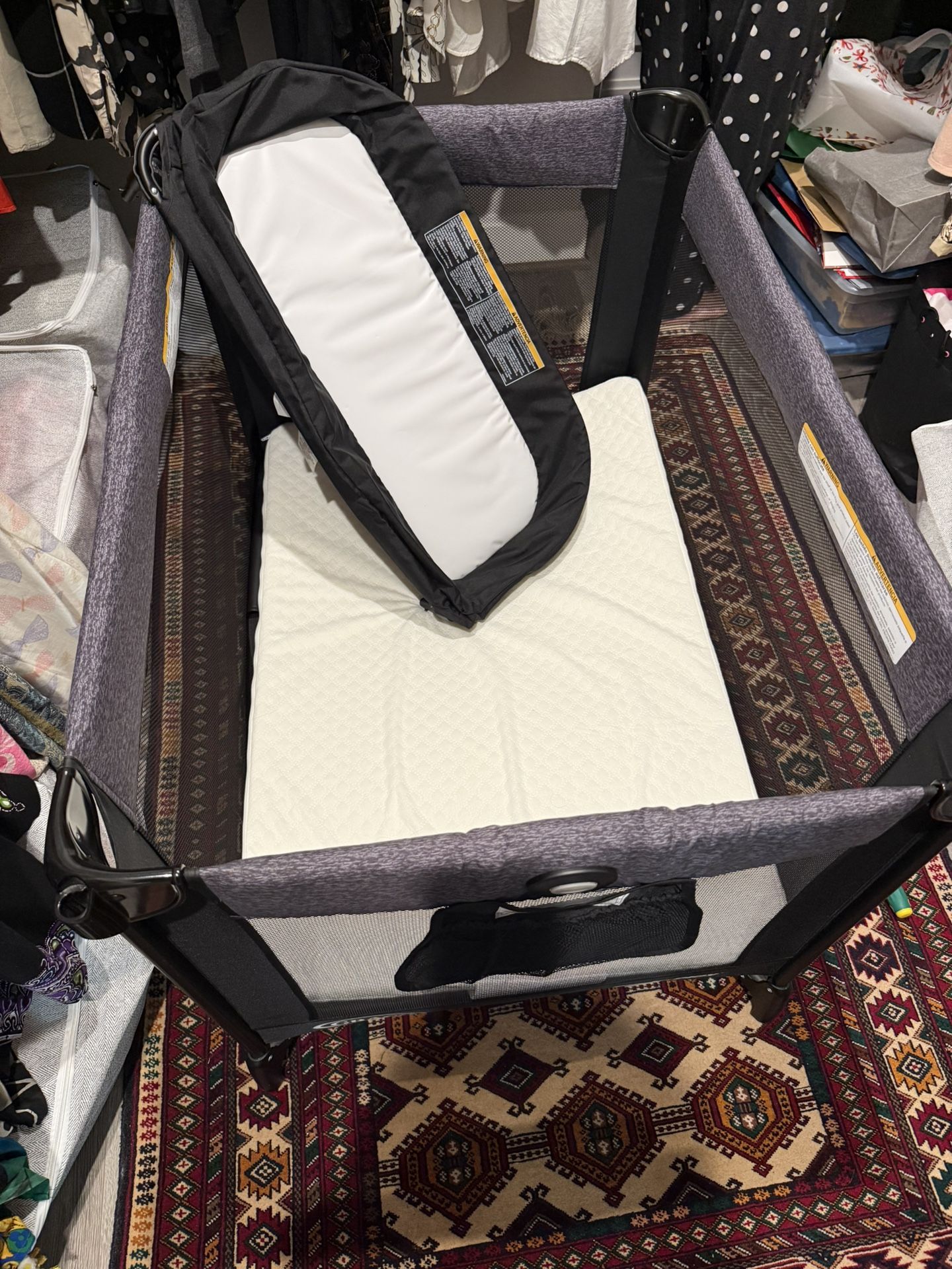 Baby Crib from Graco - Pack N’ Play