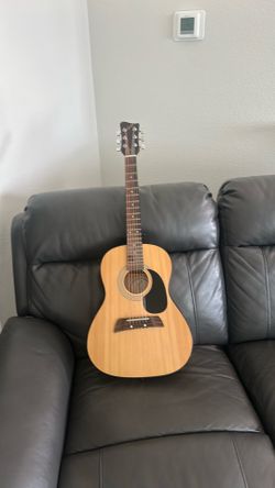 Guitar for sell js don’t use it at all