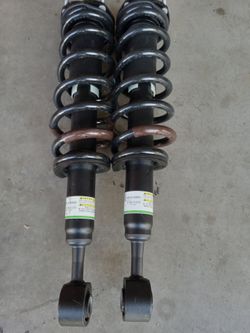 BRAND NEW 2024-2026 TOYOTA LANDCRUISER 4X4 OFF ROAD EDITION TOKICO OEM FRONT STRUTS 🔥