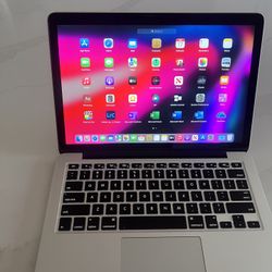 MacBook Pro 13 Inch Retina 