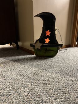 Lighted Halloween Witch