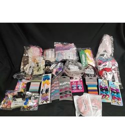 Lot Of 31 Set With +200 Pieces Hair Accesories Clips, Ponies, Ribbons, Headbands
