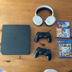 Playstation 4 Slim Bundle