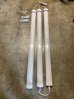 3 LED Shop Lights 46 inches
