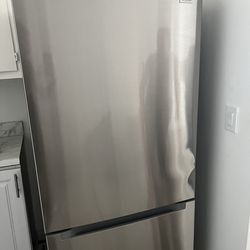 Vissani Fridge
