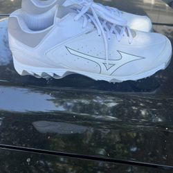 Mizuno - 9-Spike Softball Cleats