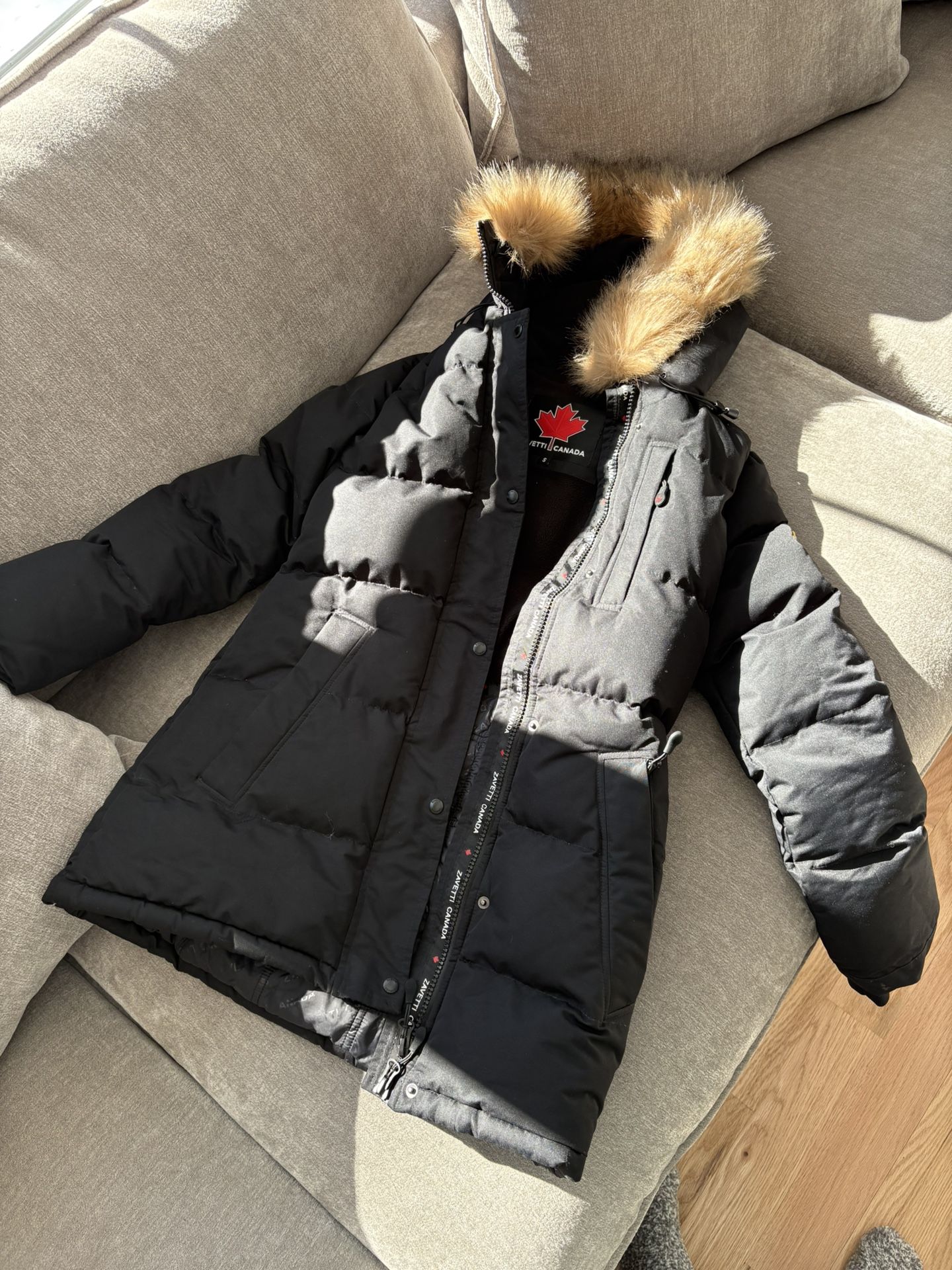 Zavetti Canada 🇨🇦 Black Winter Jacket/Parka Womens Small